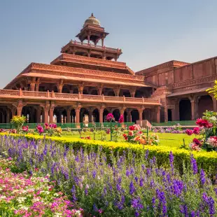 Antient abandoned city of Fatehpur Sikri and garden in Uttar Pradesh, India
