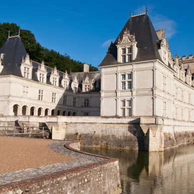 A stunning exterior shot of Château de Villandry and it's surrounding moat, France