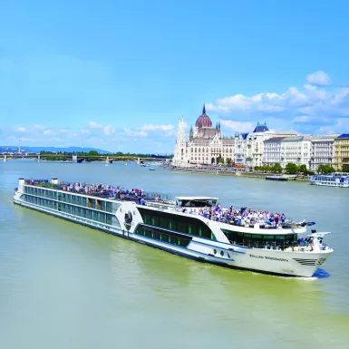 William Wordsworth ship on the Danube river with parliament building in the background