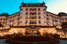 Exterior view of Regina Palace Hotel and it's front courtyard