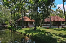 Cabins at Coconut Lagoon - CGH Earth Resort Hotel