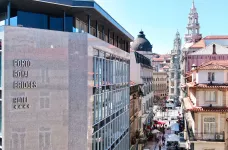 Exterior of the Royal Bridges Hotel in Porto, Portugal
