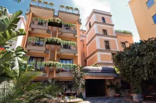 Exterior of Hotel Michelangelo in Sorrento, Italy