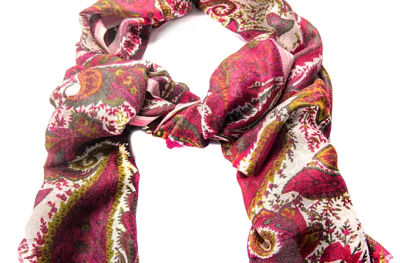 Colourful motley Indian scarf made of linen and silk