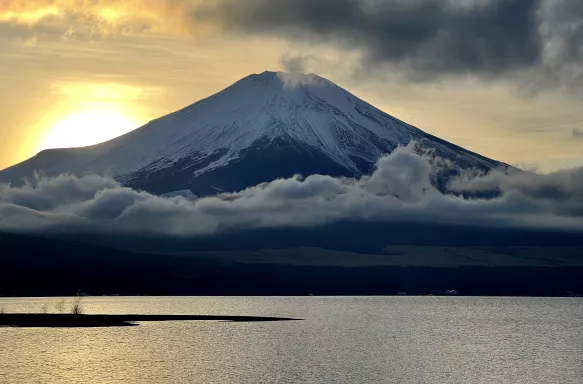 Stunning view of Mount Fuji and Lake Kawaguchi at sunset in Japan