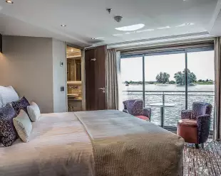 William Wordsworth Ruby Deck Superior Suite