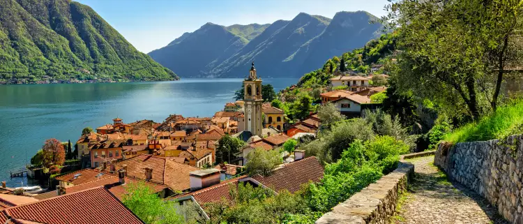 Landscape image of Lake Como and Greenway track in Italy